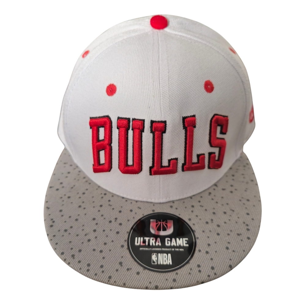 Chicago Bulls Ultra Game Snapback Hat White/Red